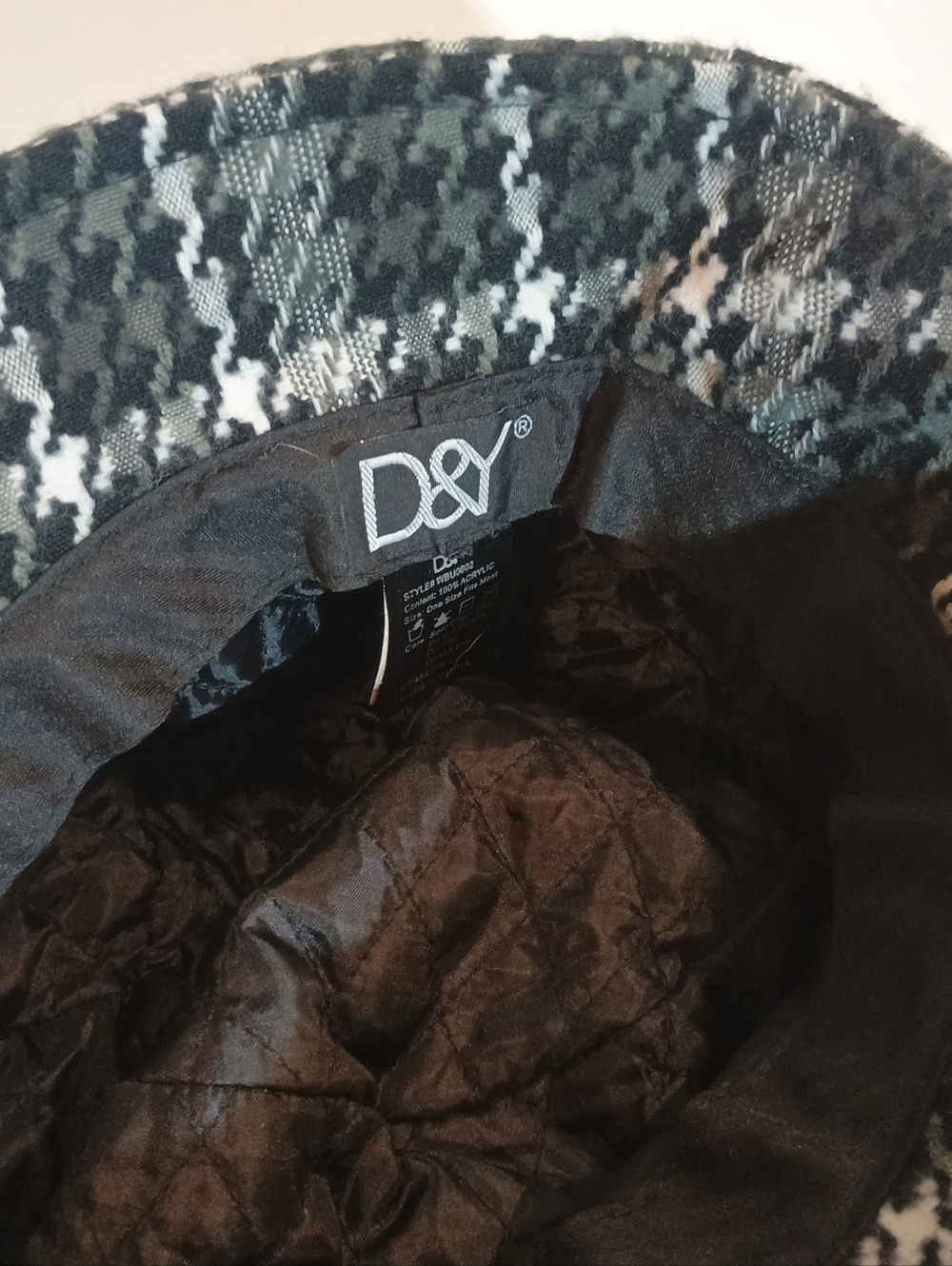 D&Y Women's Black and White Houndstooth Bucket Hat with Decorative Buckle - Picture 3 of 3